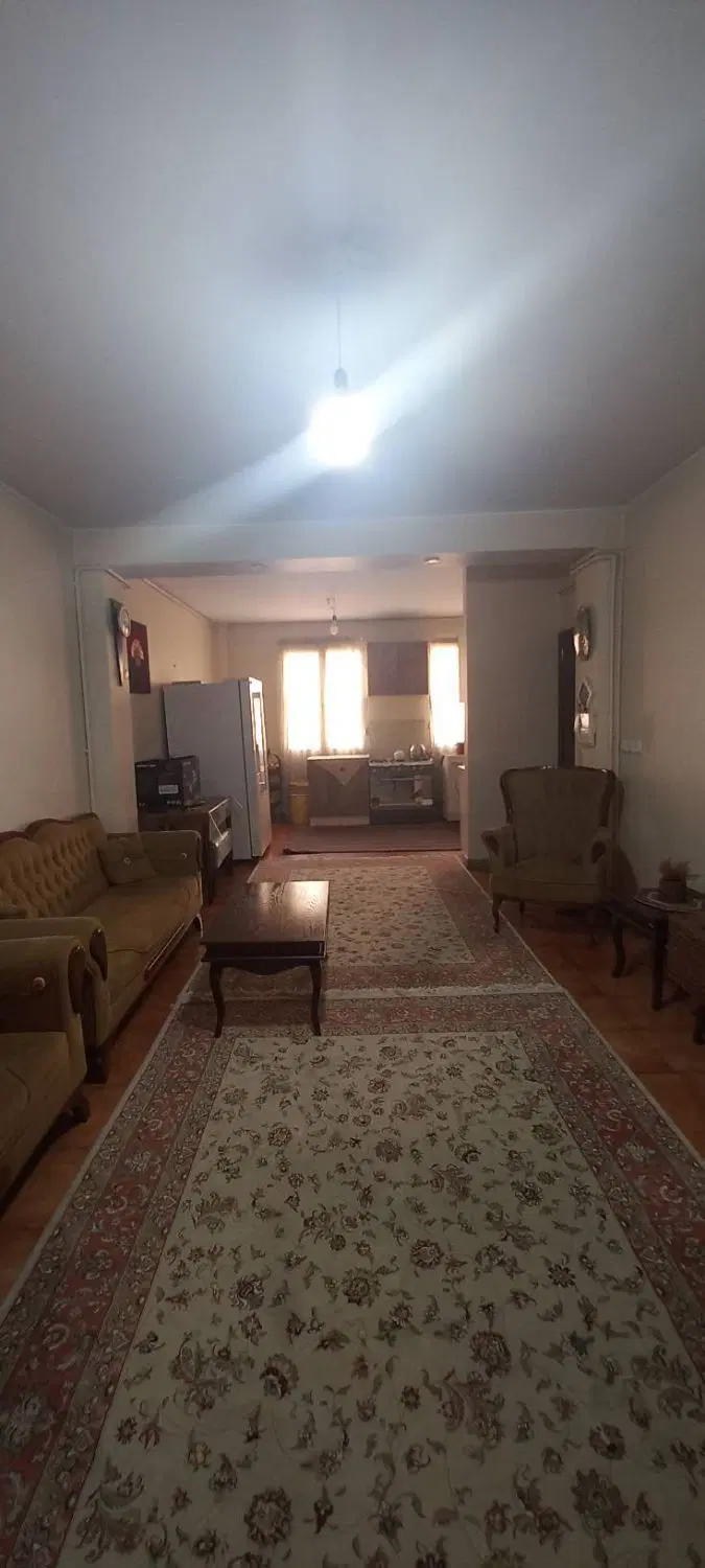 ۷۲ متر آپارتمان در میدان ۱۸