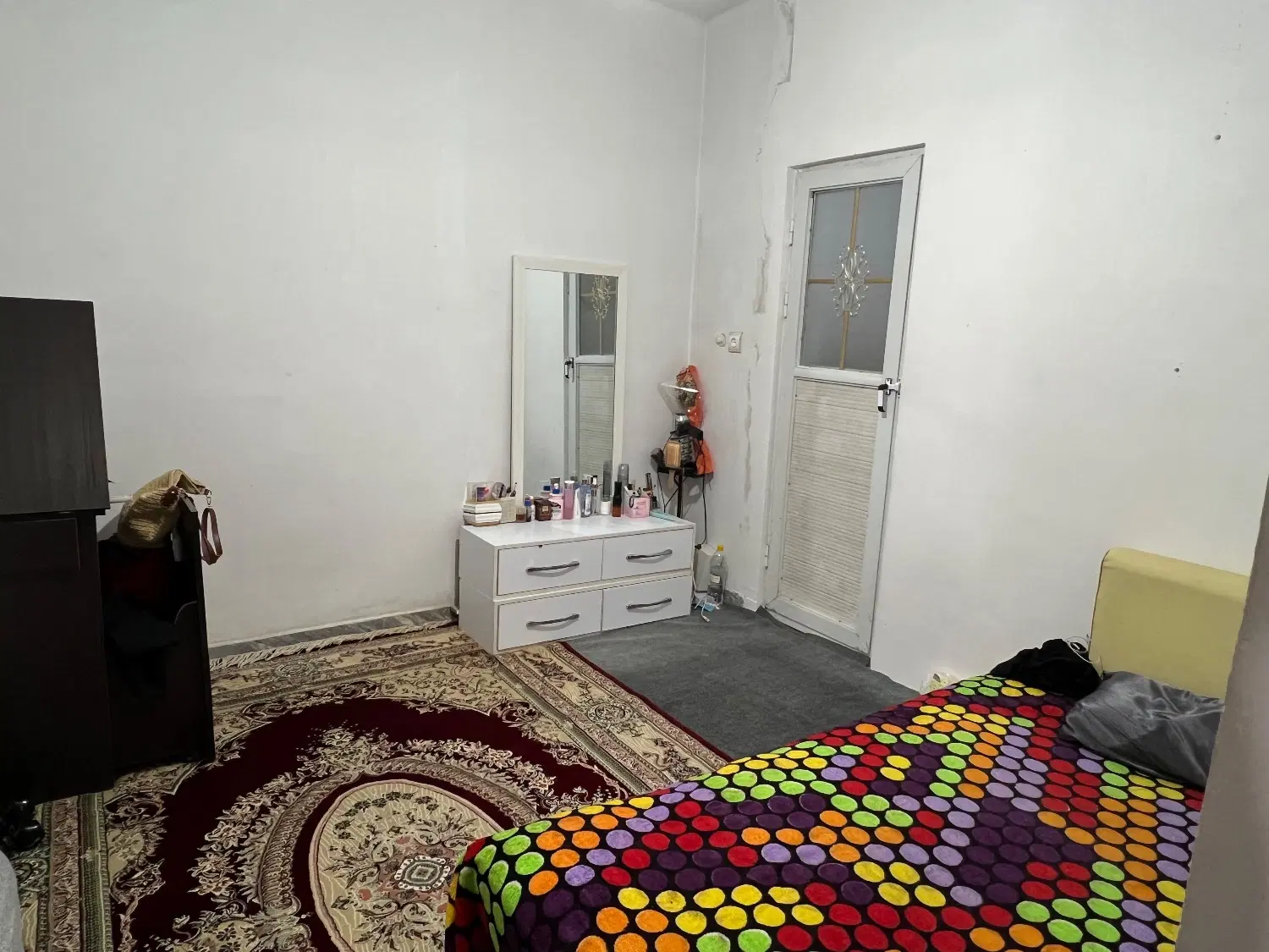 فروش واحد ۱۰۰متری ۳خواب ط۱ در کمربندی جنوبی-ارشاد