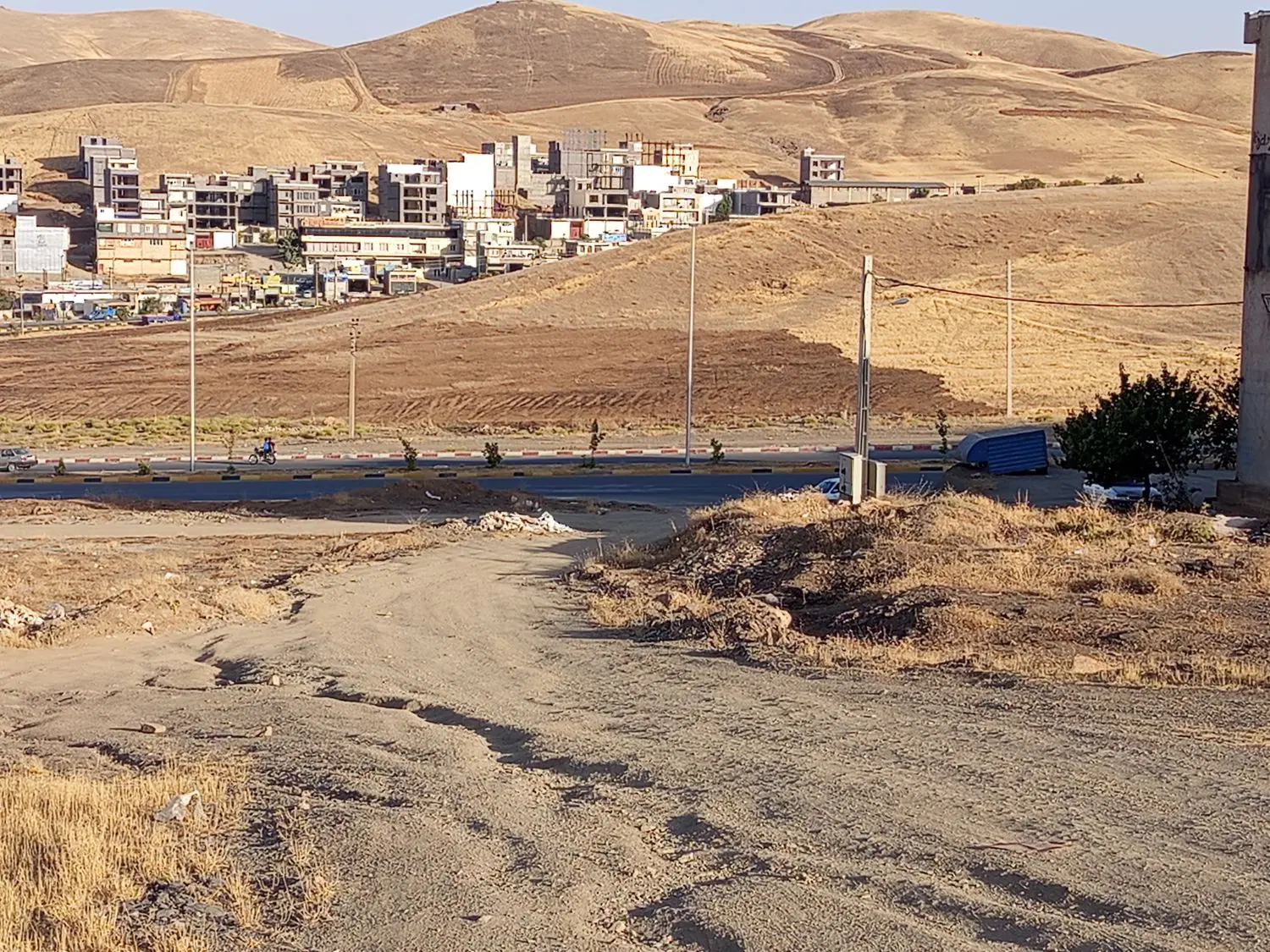 زمین 100شهرک گلبرگ