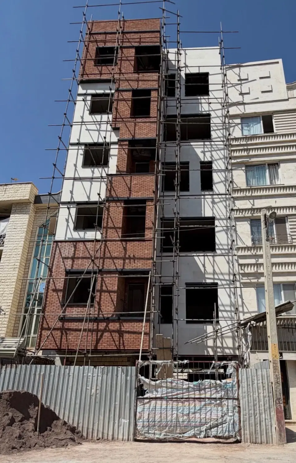 ۱۰۰ متری دانشگاه
