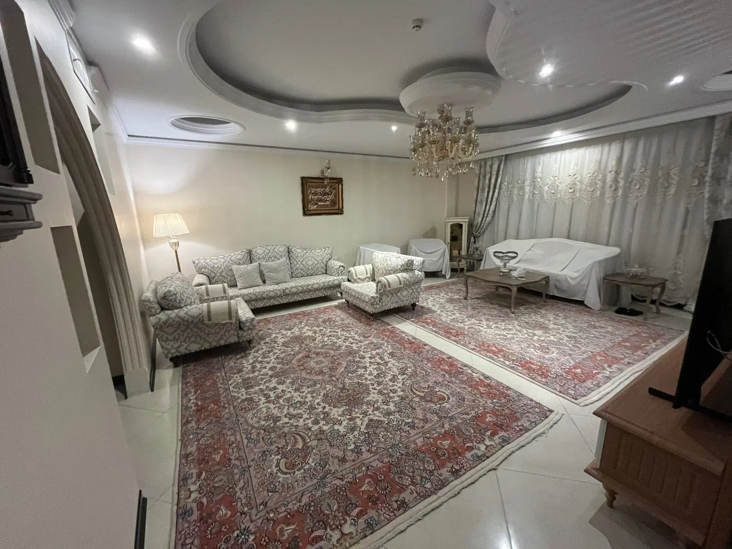 آپارتمان ۱۰۰ متری فول