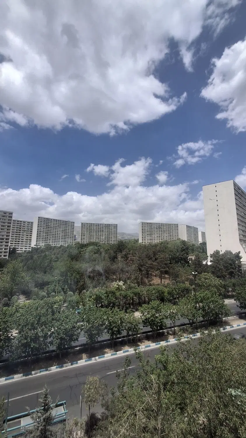 اپارتمان 173 متر 4 خواب . تک پارکینگ