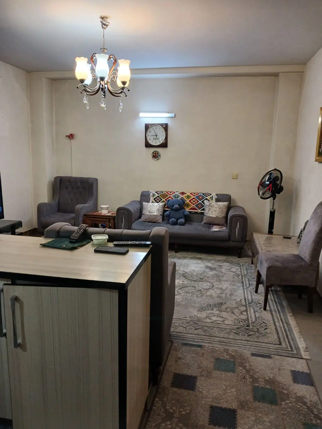 اجاره واحد ۵۵ متری طبقه اول خیابان سرحدی