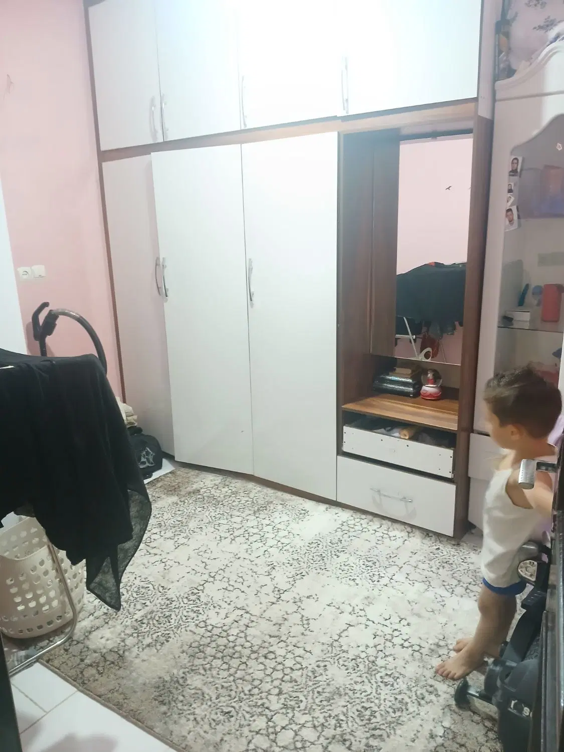 خانه نقلی با لوکیشن عالی بفروش میرسد