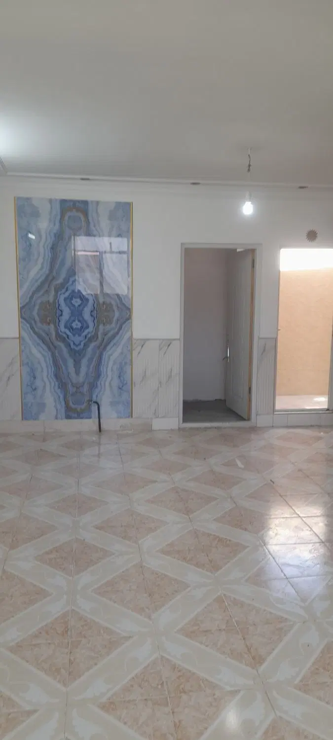 ۵۵متر مسکونی سه طبقه ۶دانگ