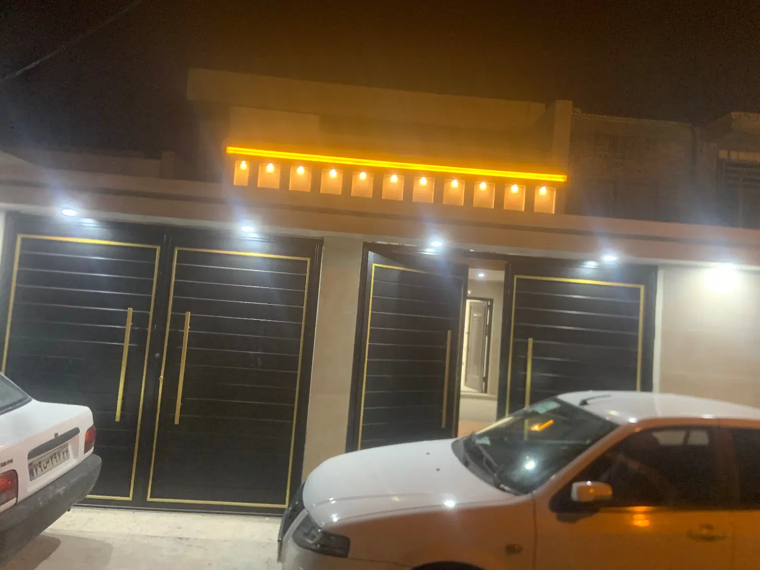 خونه تختی ۴۰ گزی