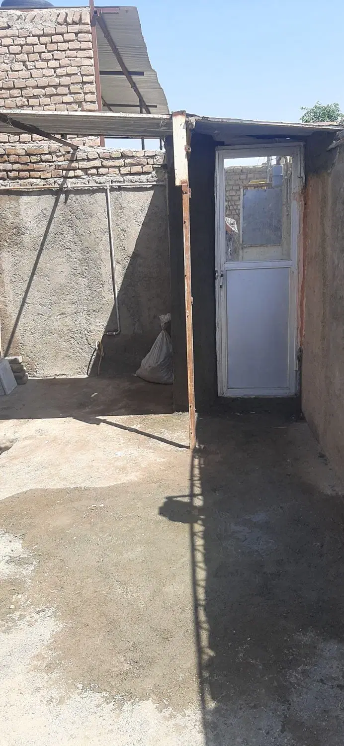 فروش یک سوله ۱۰۵ متری واقع در ابارش