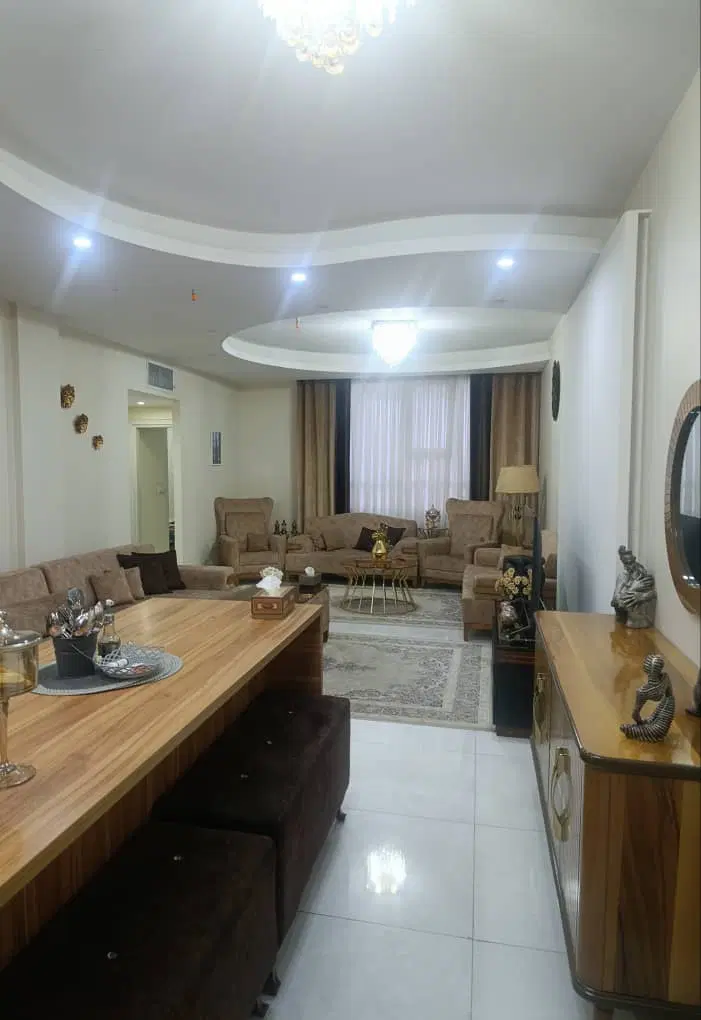 اپارتمان ۹۰ متری دو خواب نوساز در خیابان فریبا