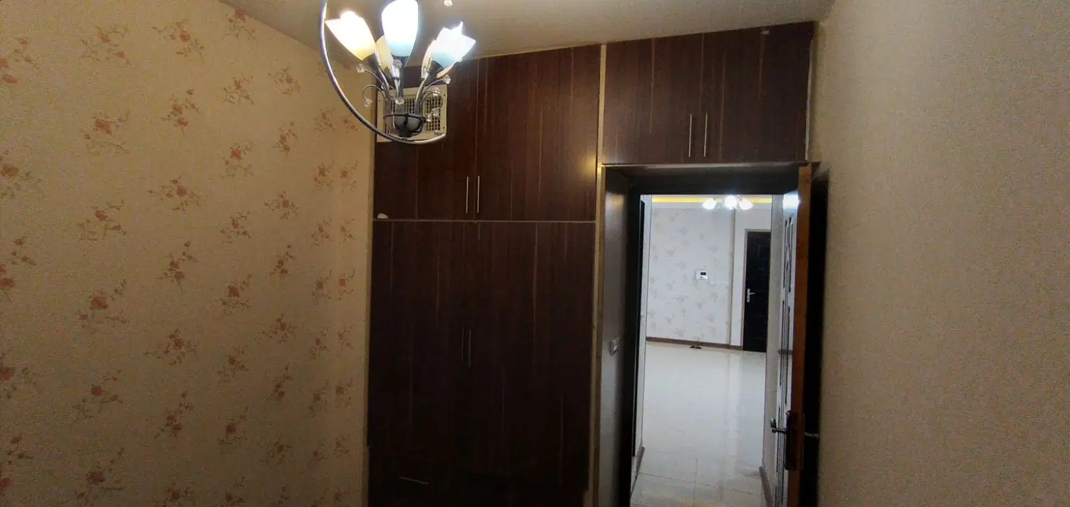 اجاره آپارتمان شیک ۷۵متری پارکینگ آسانسور انبار