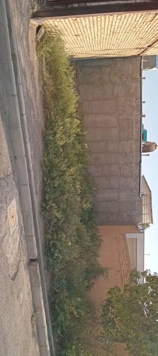 زمین مسکونی ۱۰۰ متر