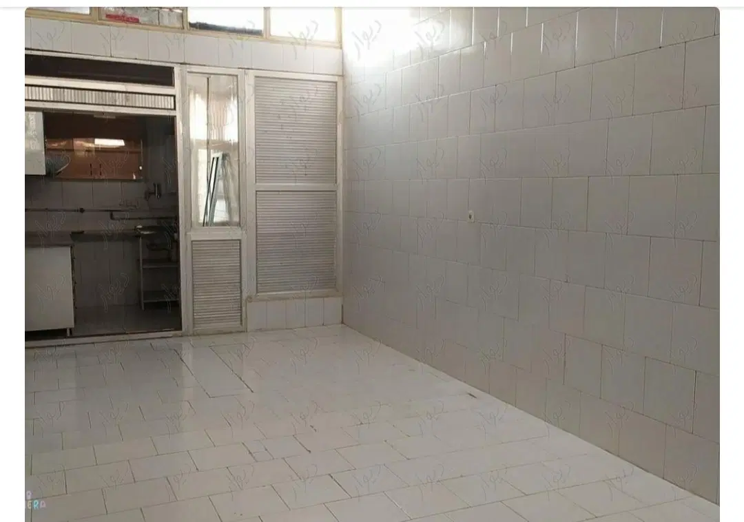 مغازه ۵۰متری مناسب کارگاه یا انبار خیابان جی