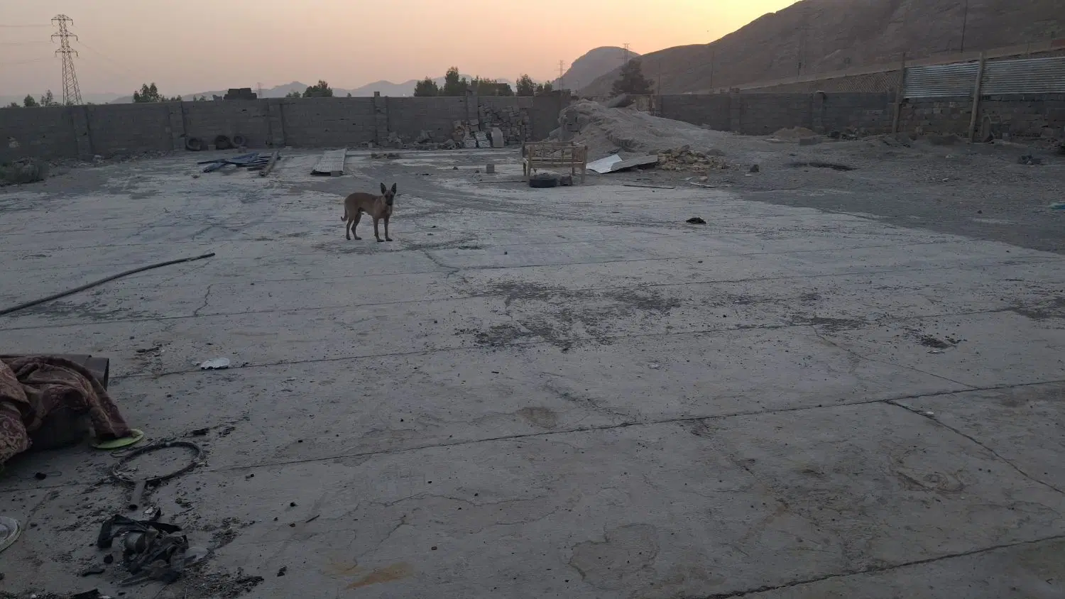 کارگاه انبار گاراژ