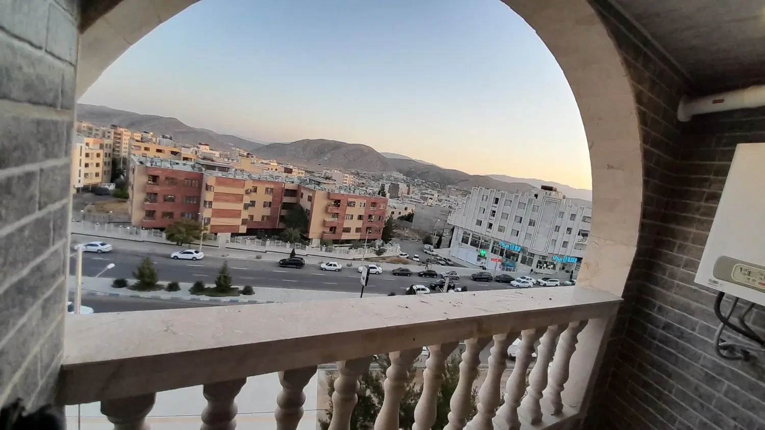 فروش آپارتمان 105متری مولانا صدرا