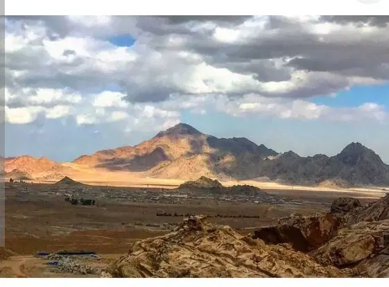 زمین حاشیه شهر متراژ۴۵۰ حسین آباد