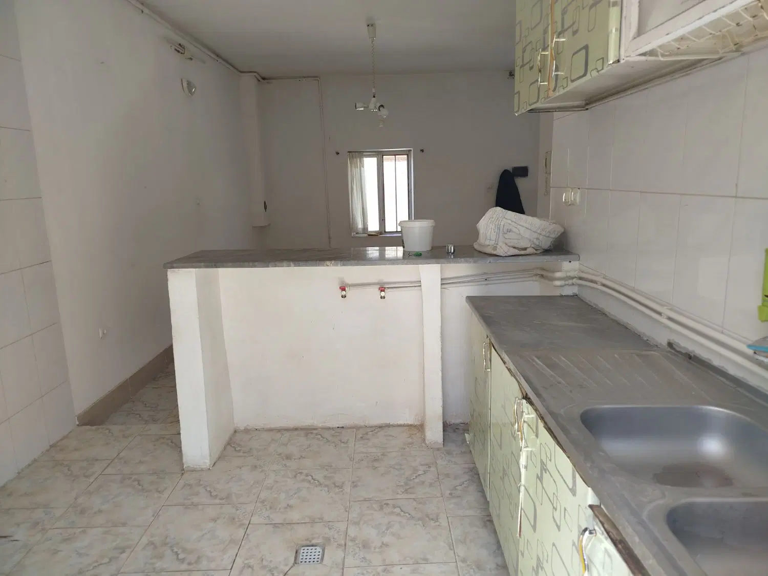 سوییت مجردی واقع در سجاد شهر
