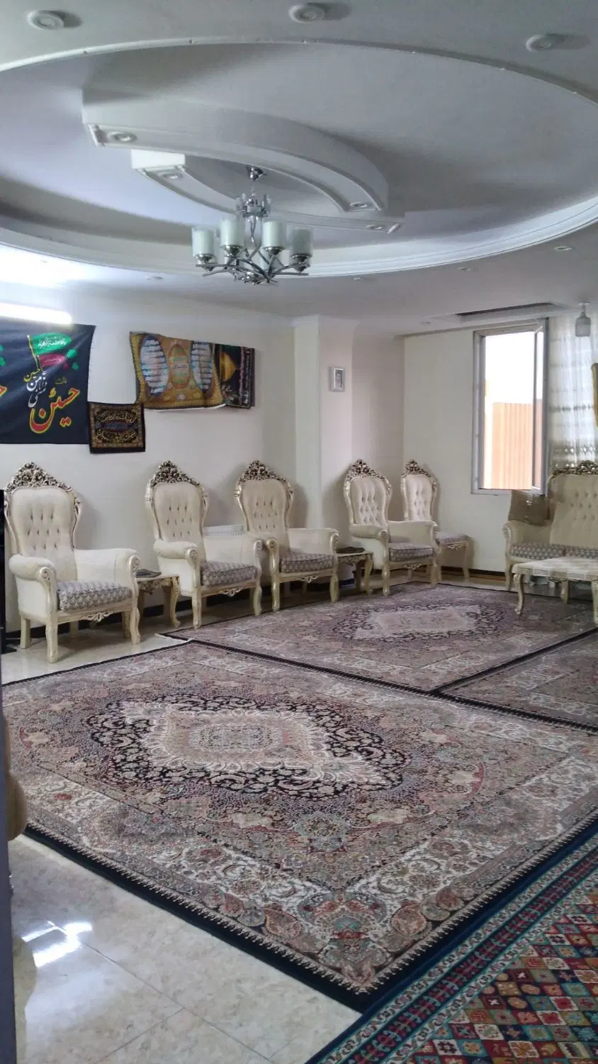 واحد فروشی