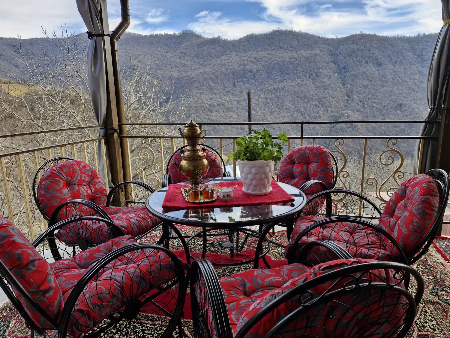 ویلااجاره ای جنگلی