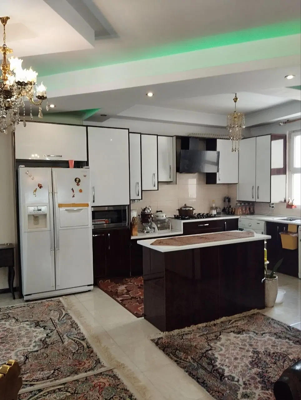 فروش آپارتمان 143 متری فول امکانات