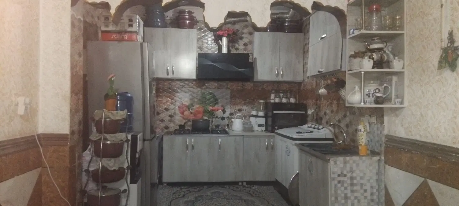 خانه تمیز۱۰۰متری