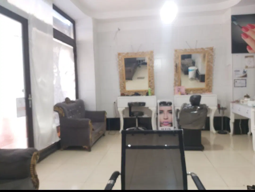 اجاره مغازه ۴۰ متری بهداری میرداماد