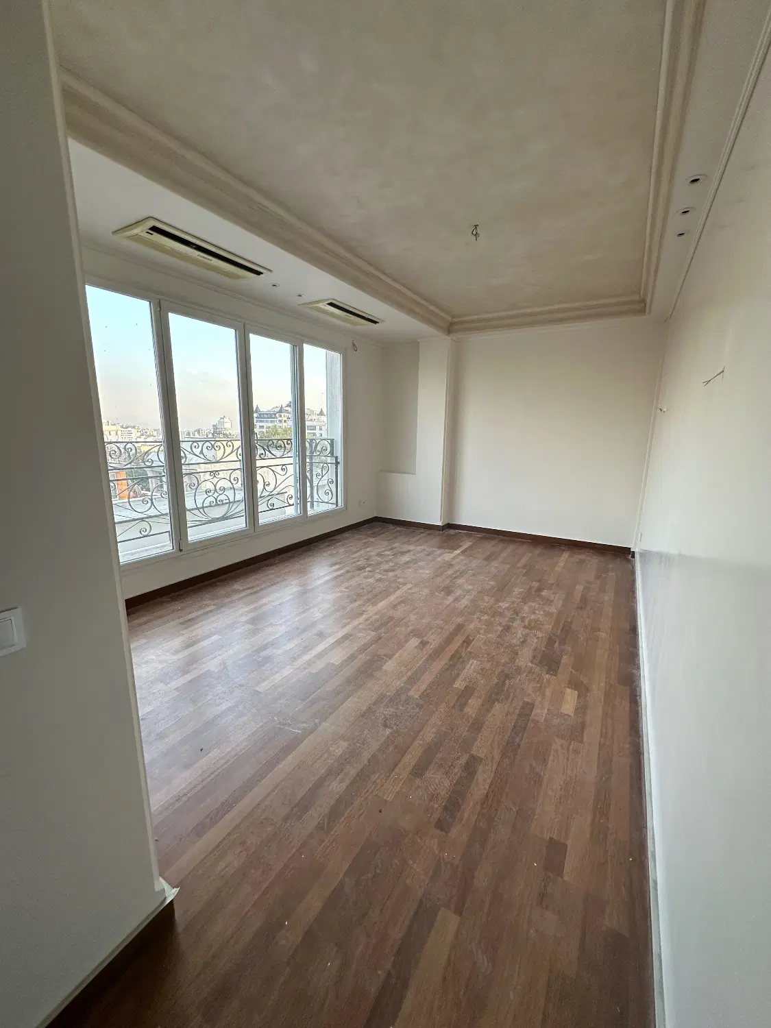 زعفرانیه کلید نخورده ۲۳۰ متر تاپ لوکیشن