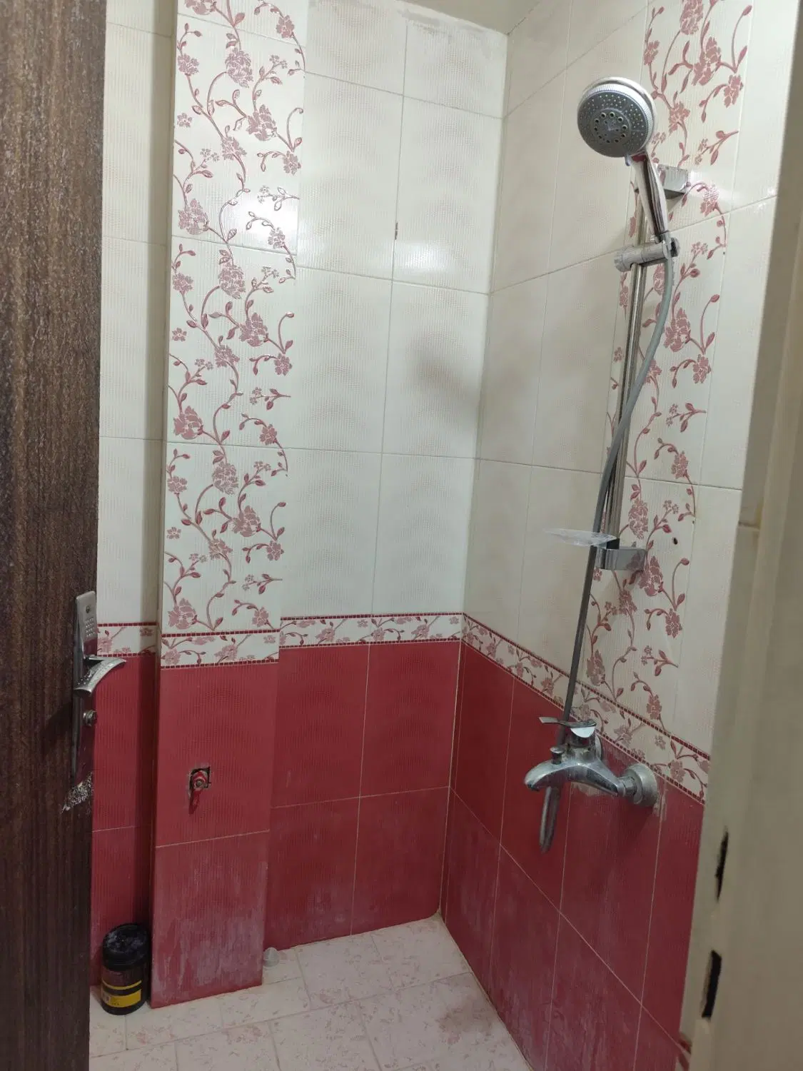 آپارتمان ۲ خواب پارکینگ دار