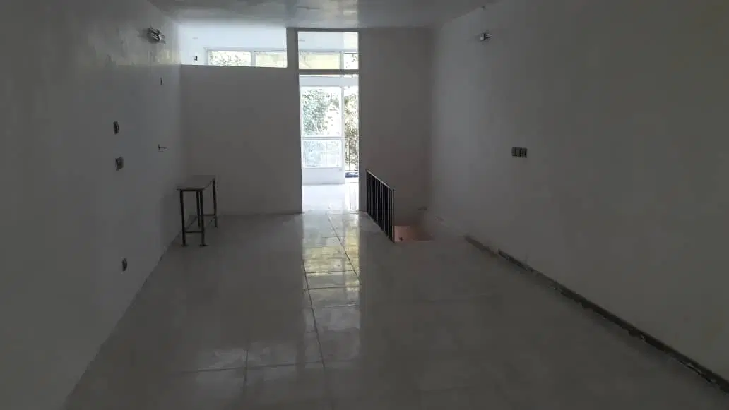 ۶۰ مغازه تجاری و اداری خ خرم