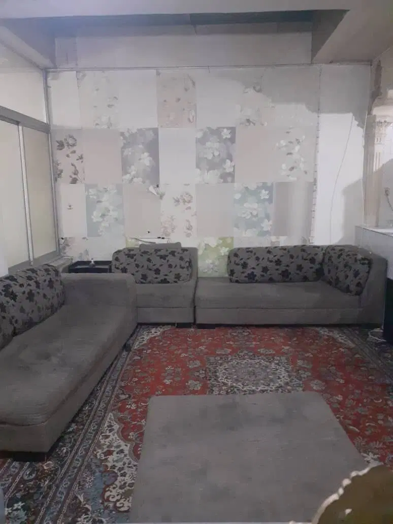 عبادی ۹۹، ۱۲ تومن اجاره، ۱۰۰ تومن رهن