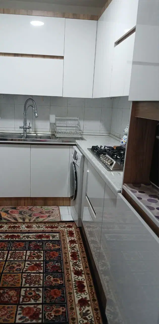آپارتمان ۹۵ متری شهرصنعتی