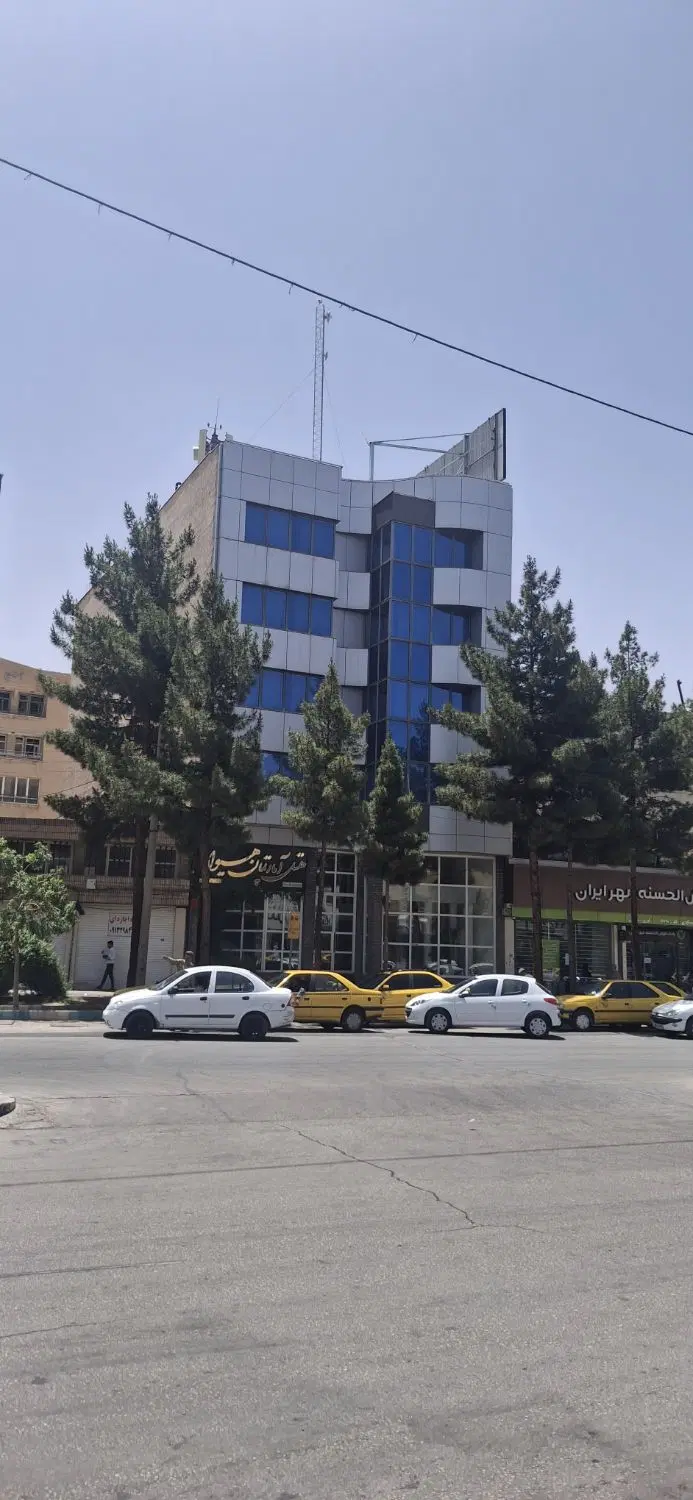 نبش کوچه ۴۷ شهاب