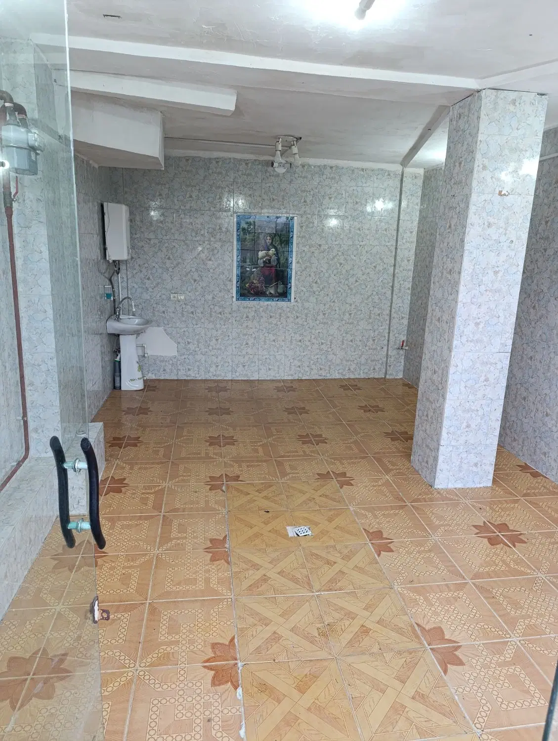 اجاره یا رهن مغازه 24 متری در فومن