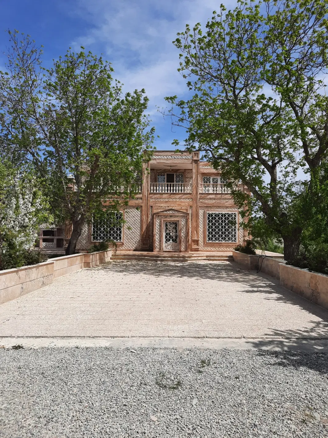 باغ ویلا