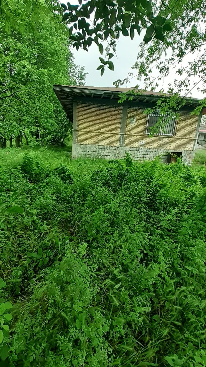 ویلا 85 متری دو خواب آجری بسیار محکم سند شش دانگ