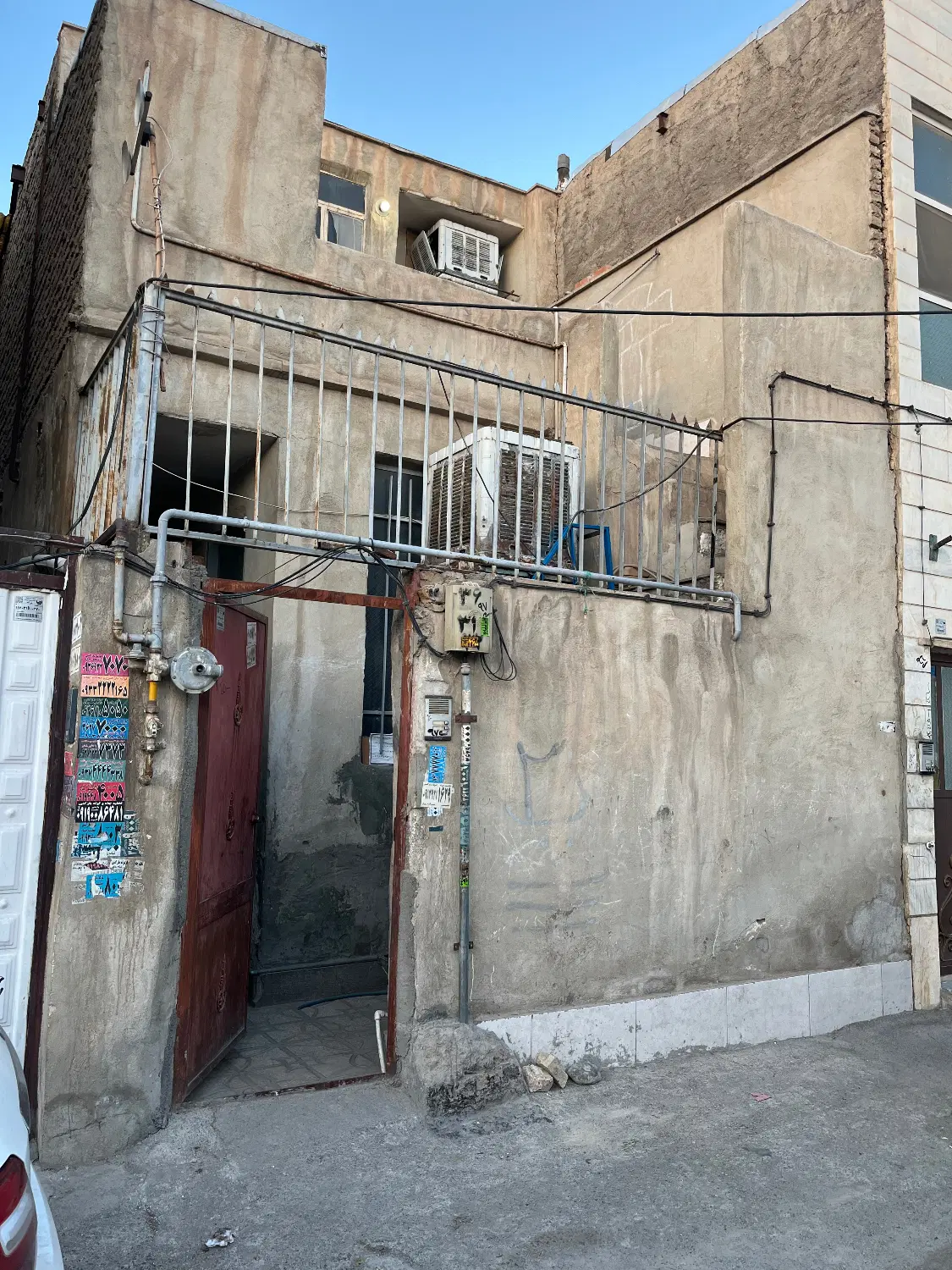 ویلایی نقلی دوطبقه
