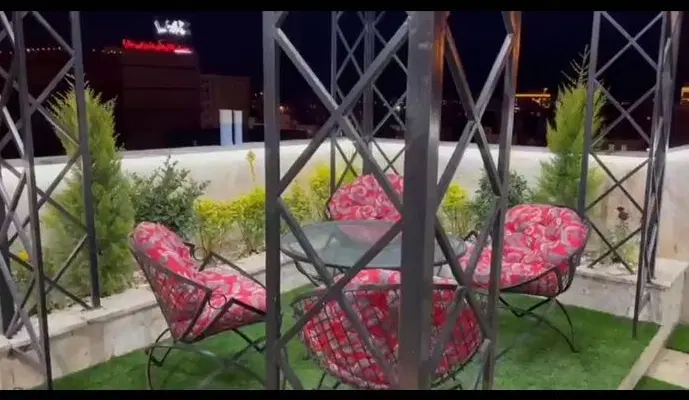 واحد ۱۱۵ متری فول