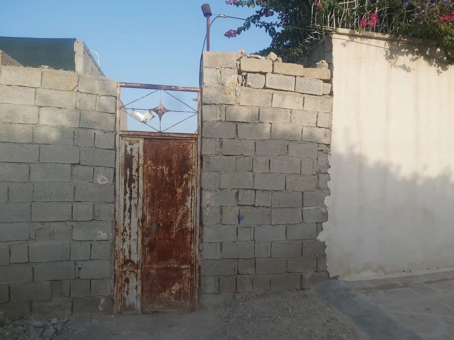 زمین کوره ی جبور