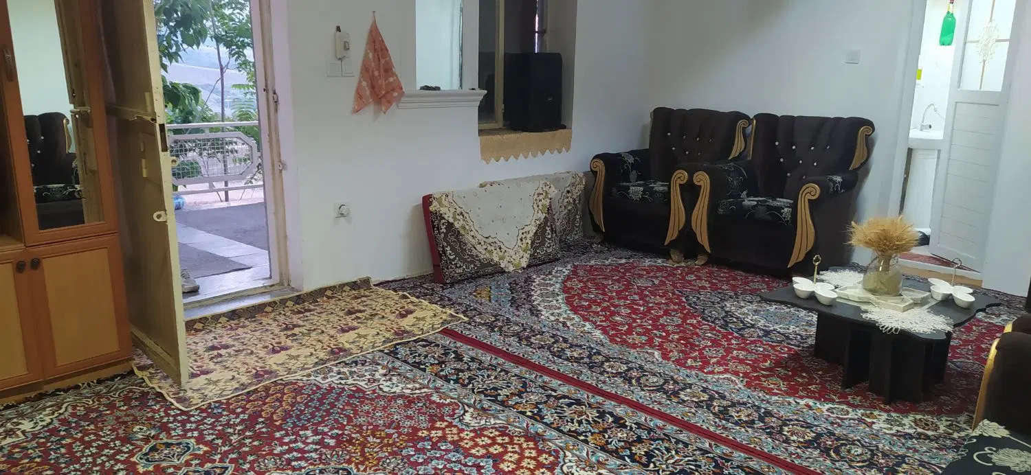 باغ ۱۰۰۰متری