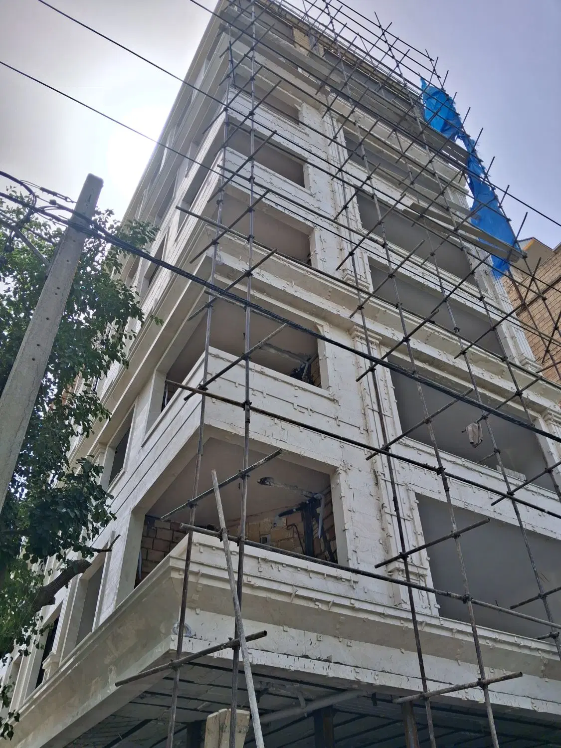 فروش آپارتمان بلوار تلاش