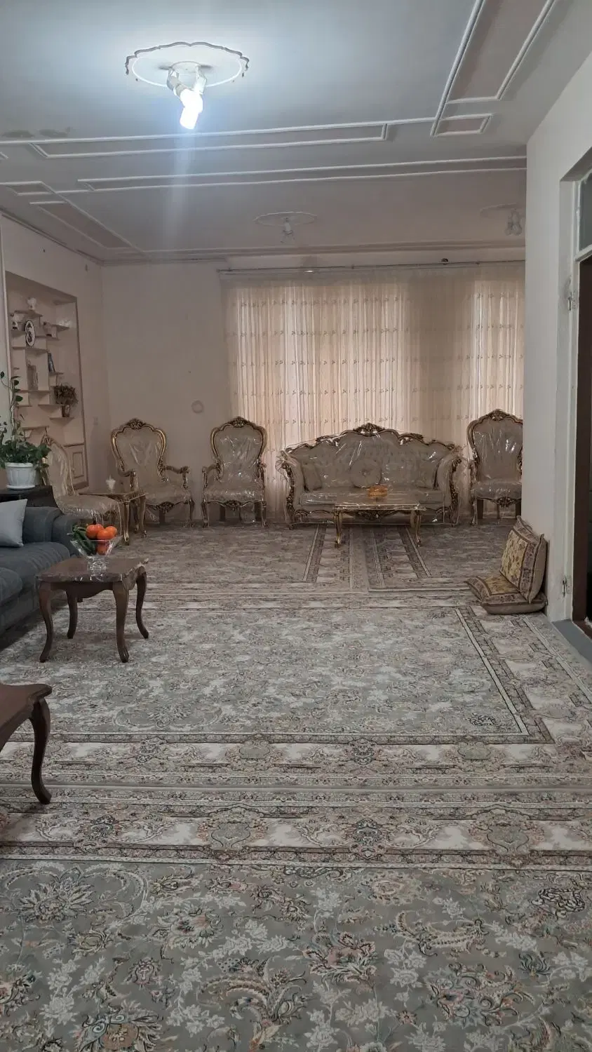 خانه ویلایی دو طبقه _فروشی _تربت حیدریه فرزق