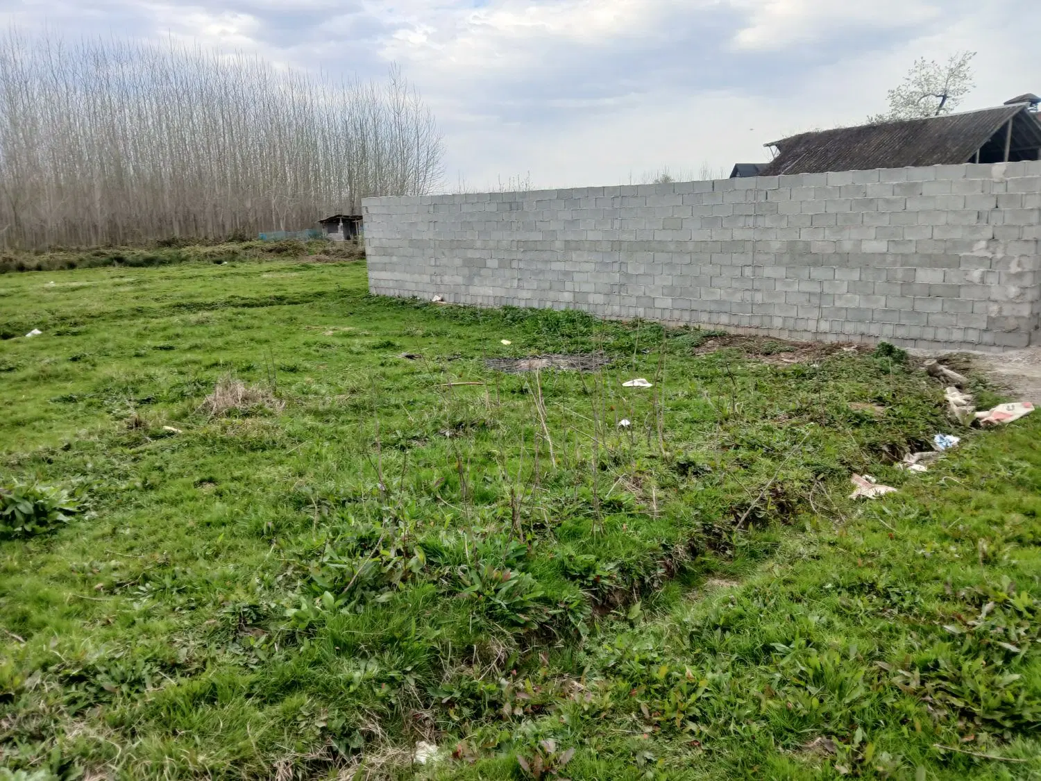 زمین ۲۷۰متری روستای پاسگه با پروانه ساخت