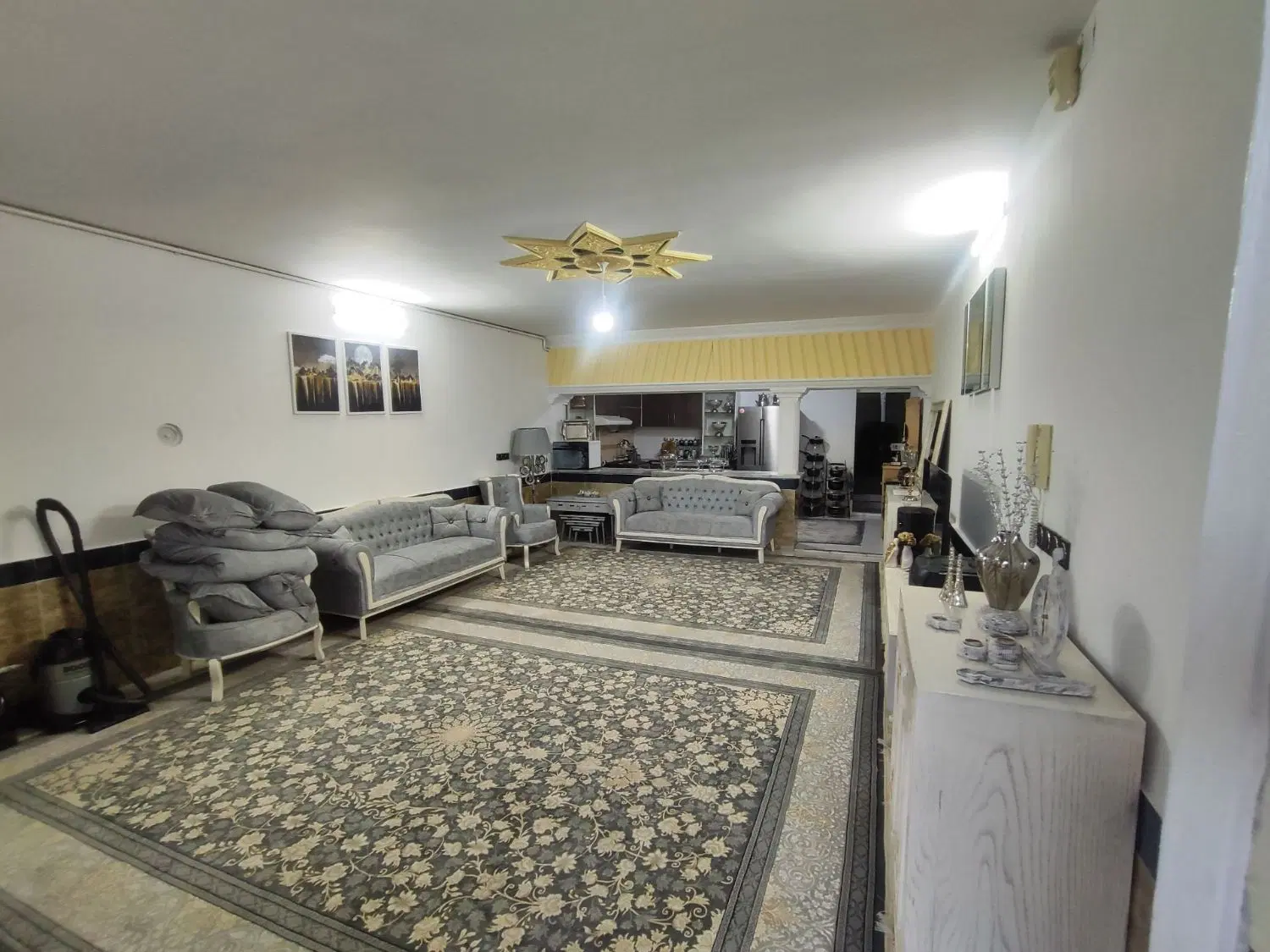 خانه دو طبقه