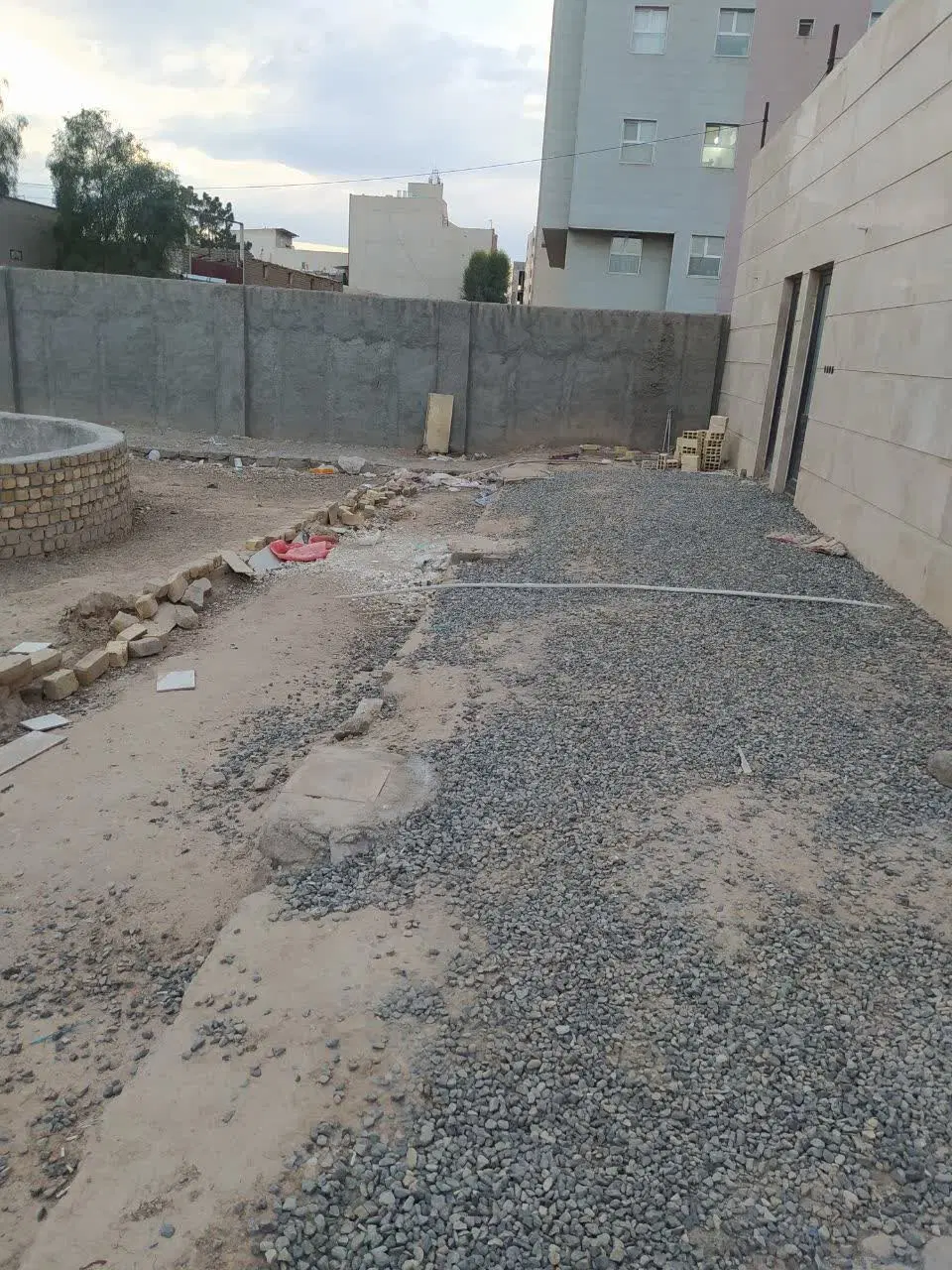 فروش ملک مناسب ساخت و ساز