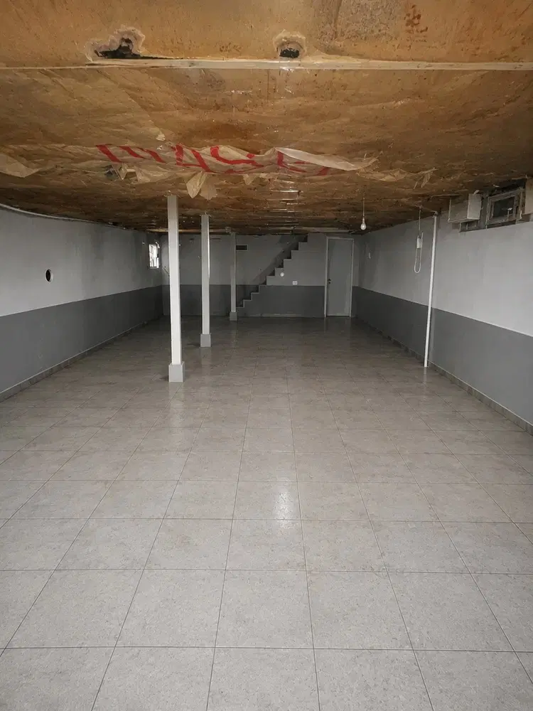 زیر زمین