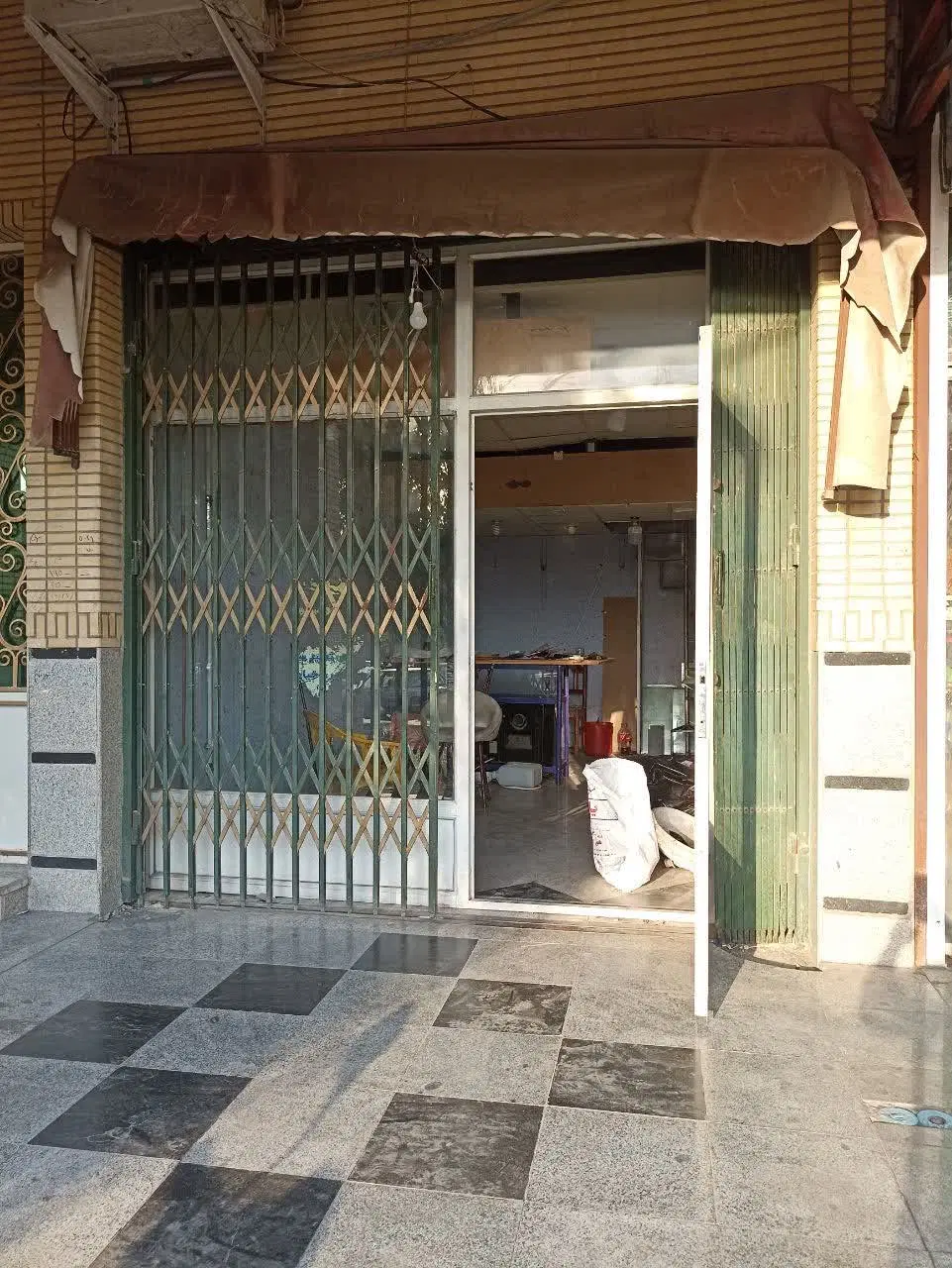 مغازه ۲۰متری برذولفقار بنیاد