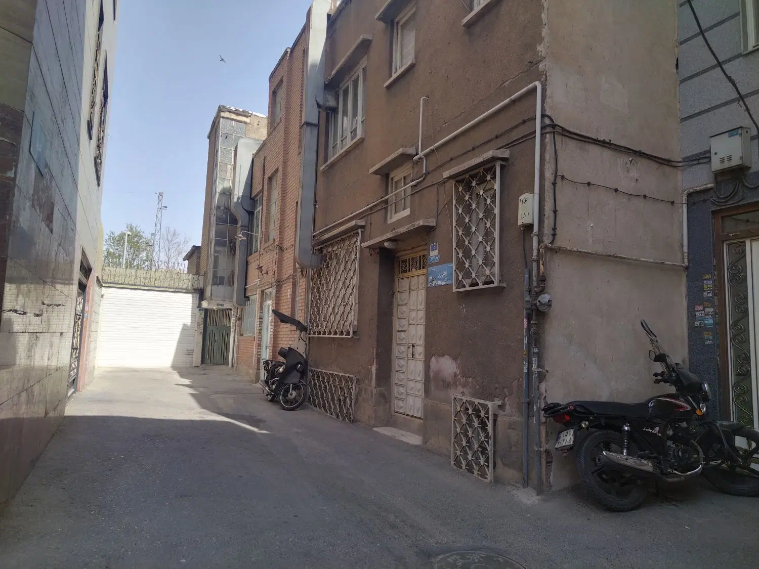 کلنگی بهترین لوکیش باغ فرید