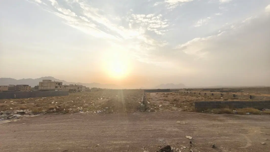 زمین پیرجعفر