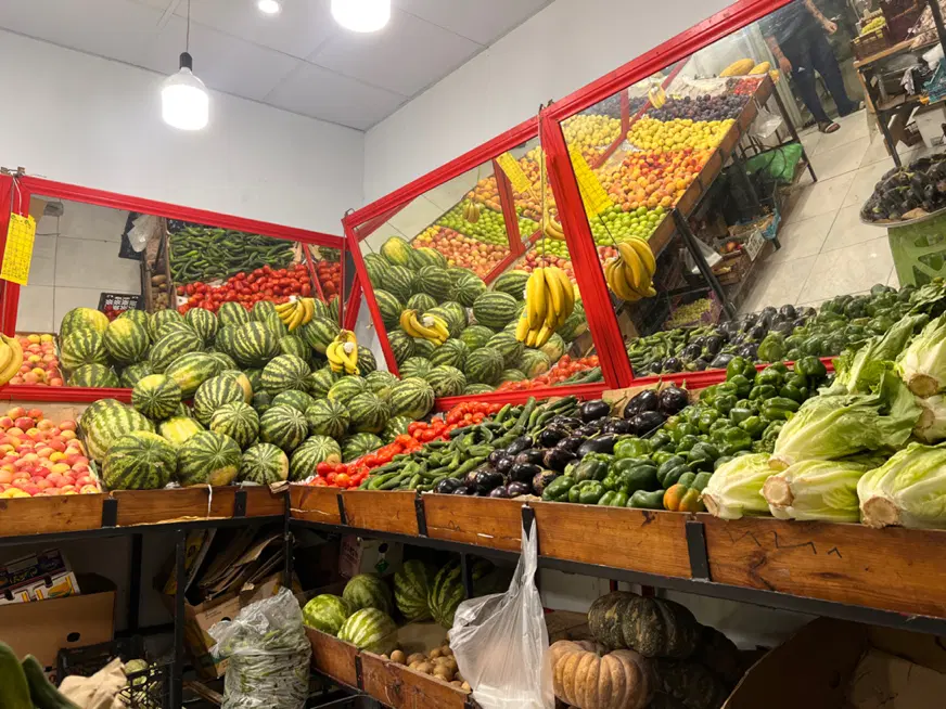 واگذاری مغازه میوه فروشی با امکانات کامل