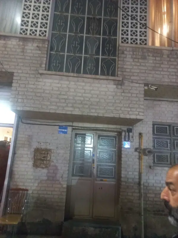 خانه مسکونی.حیاط دار