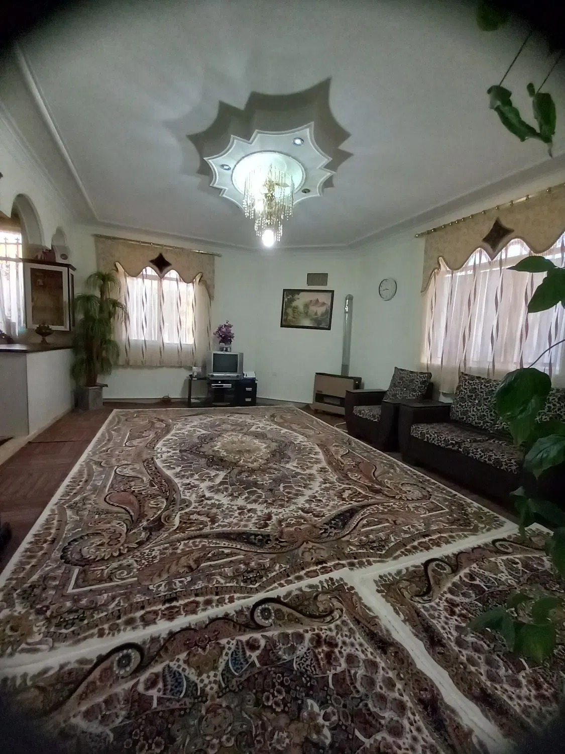 اجاره واحد ۷۰ متری طبقه همکف