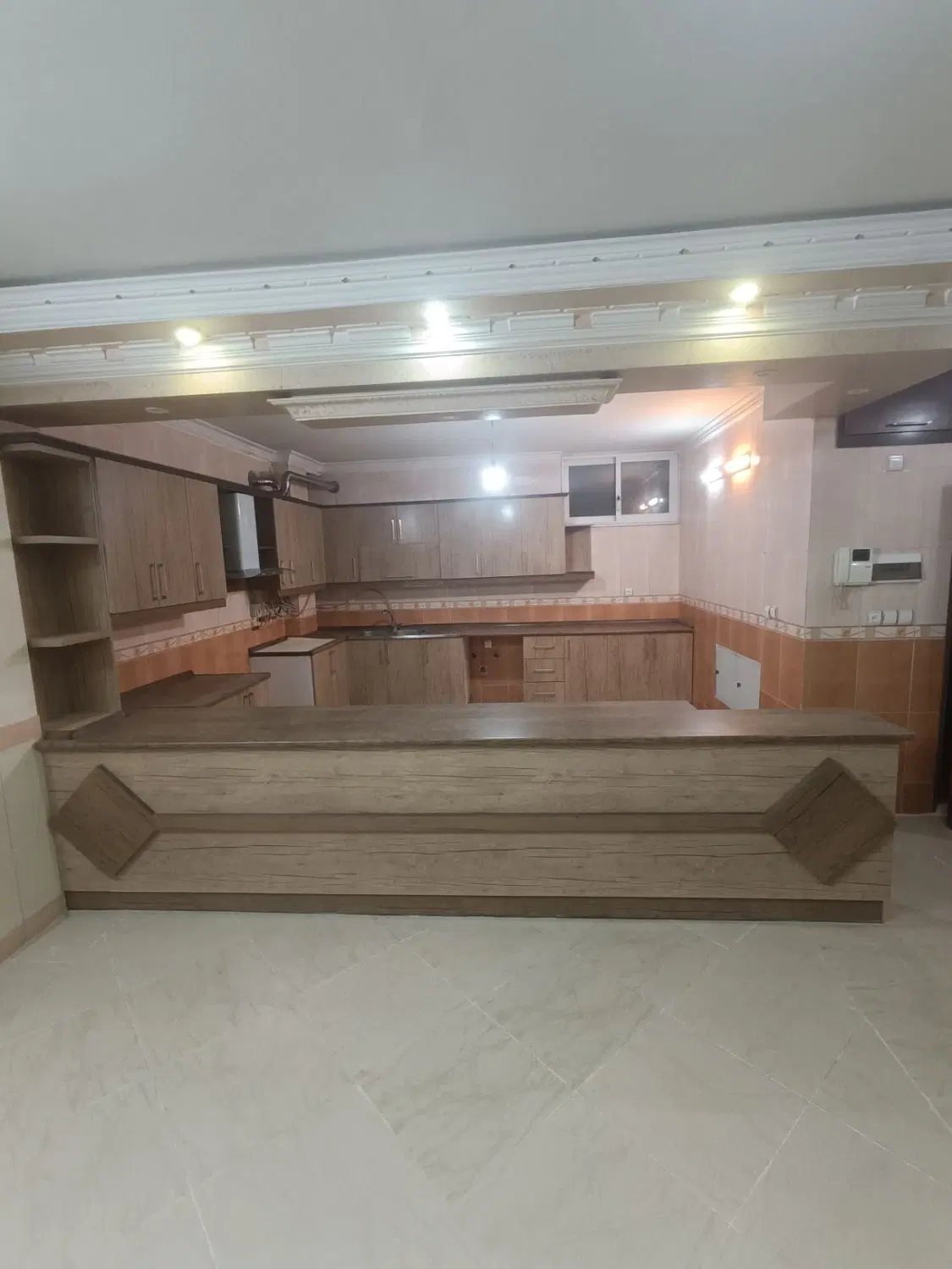 ۸۰متر_حیاط اختصاصی_ملک شهر_نگین
